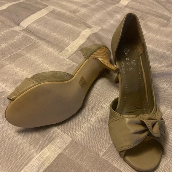 European heels - Picture 2 of 2